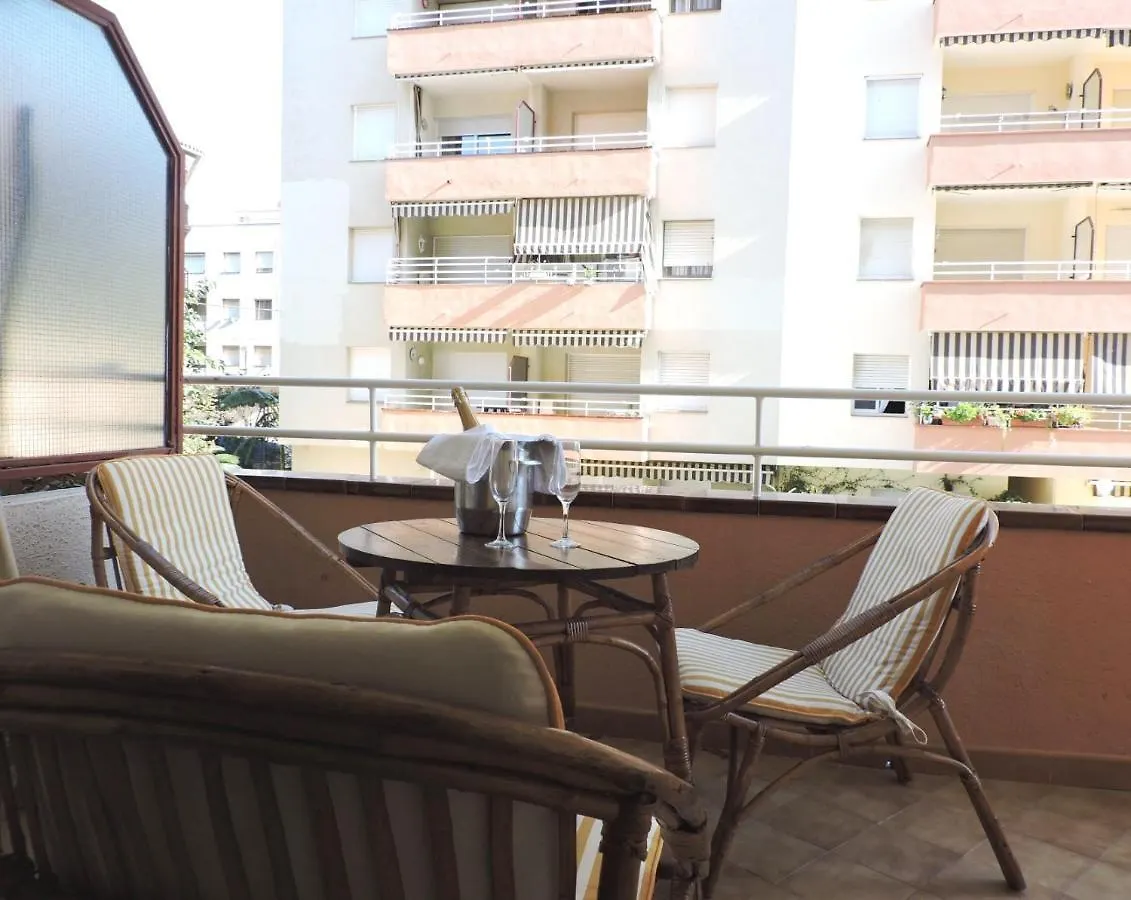 HomeHolidaysRentals Sol Pineda de Mar Spanien